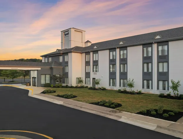 Spark by Hilton Fredericksburg Southpoint hotel detail image 4