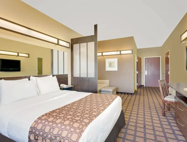 Microtel by Wyndham Perry National Fairground Area I-75 hotel detail image 3