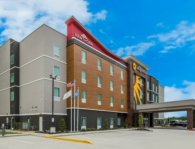 Hawthorn Extended Stay by Wyndham Sulphur (Lake Charles) hotel detail image 1