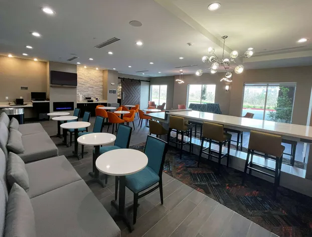 Hawthorn Extended Stay by Wyndham Sulphur (Lake Charles) hotel detail image 4