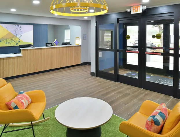 Spark by Hilton Dallas Medical District Love Field hotel detail image 4