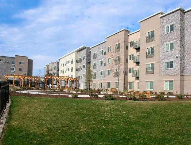 Parks Residential -Richardson hotel detail image 1