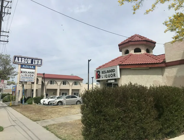 Howard Johnson by Wyndham Azusa hotel detail image 1