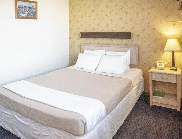 Drayton Inn hotel detail image 1