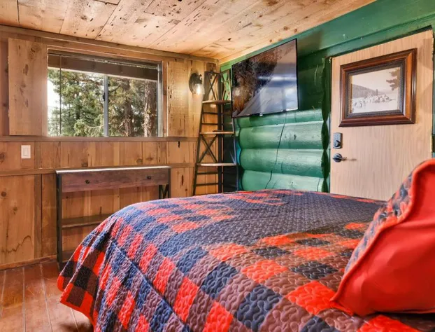 2031-Fox Lodge home hotel detail image 4