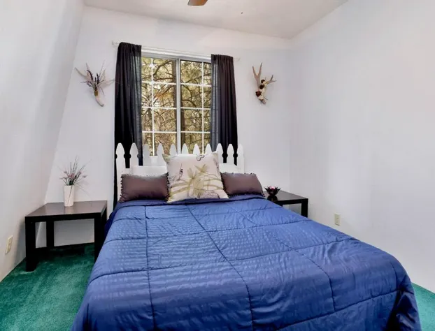 2028 - Whiskey Mountain Lodge home hotel detail image 1