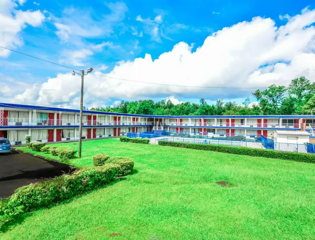 Economy Hotel Macon hotel detail image 1