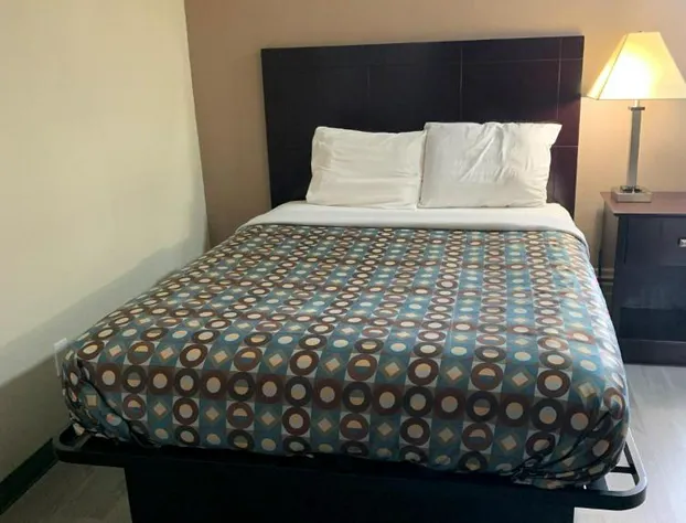 Baymont by Wyndham Iron Mountain hotel detail image 4