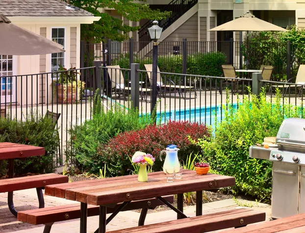 AVIA Residences on Lincoln- Extended Stay hotel detail image 2