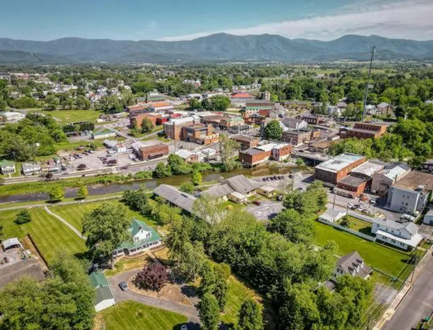 The Legacy Inn hotel detail image 4