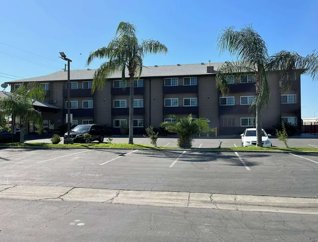 Studio 6 Suites Delano, CA hotel detail image 1