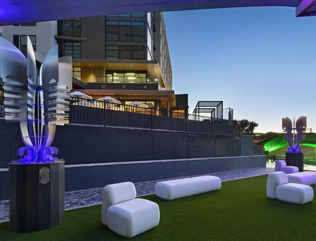 Hotel Indigo Irving Las Colinas by IHG hotel detail image 3