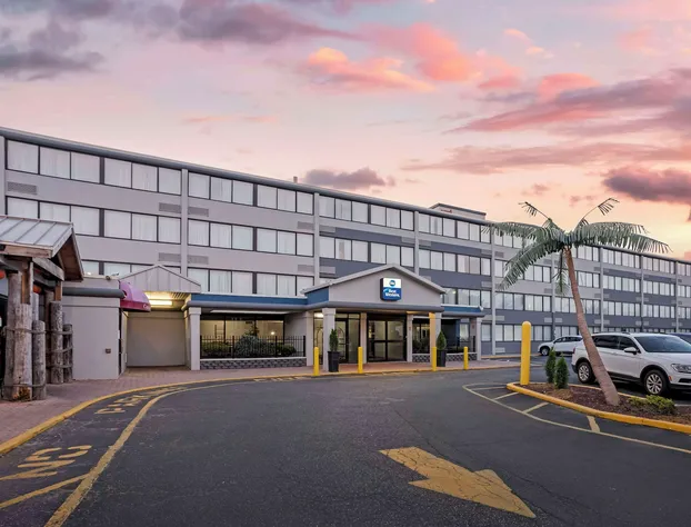 Best Western Rutgers University Hotel hotel detail image 1