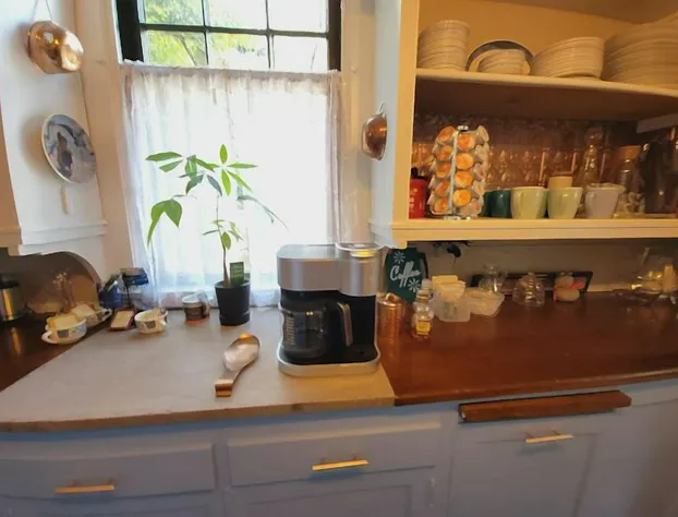 The Kings Throne Inn and Guest House hotel detail image 3