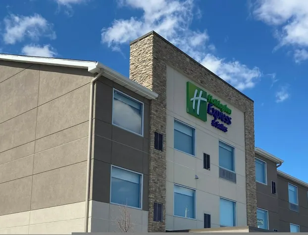 Holiday Inn Express & Suites Elyria by IHG hotel detail image 1