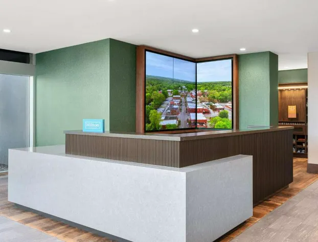 Hampton Inn & Suites Pittsboro hotel detail image 3