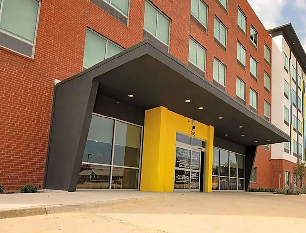 Tru By Hilton Lewisville Vista Ridge Mall hotel detail image 1