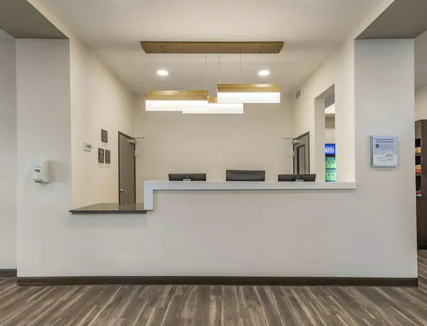 Sleep Inn & Suites Milwaukee/Franklin hotel detail image 3