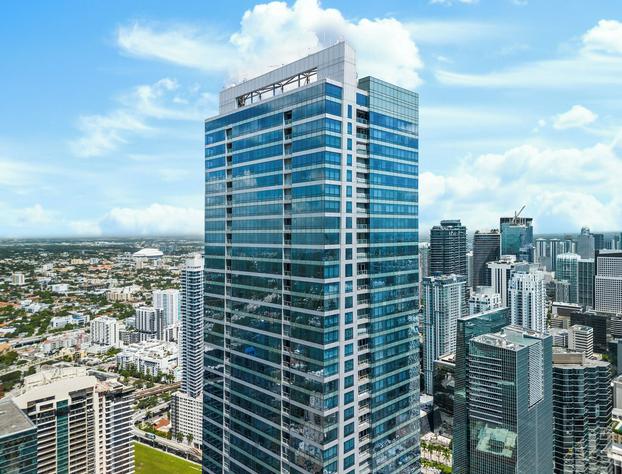 Luxury Condos at Four Seasons hotel detail image 3