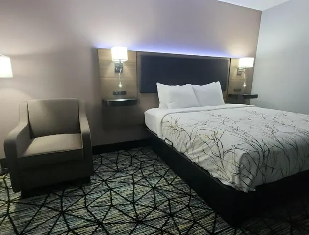 Baymont By Wyndham South Bend hotel detail image 4