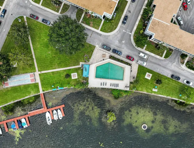 gorgeous property at winter park -131 hotel detail image 1