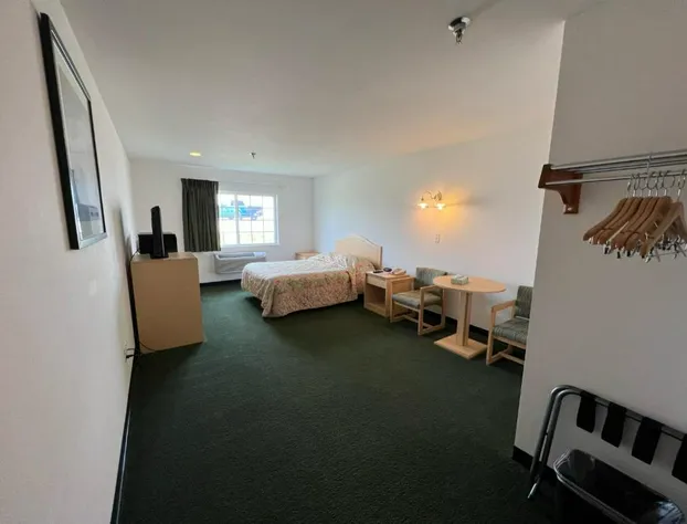 Red Bud Country Inn hotel detail image 3