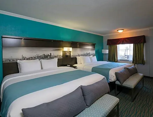 Inn On Grove hotel detail image 3