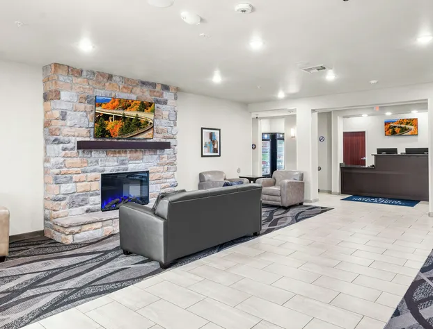 Cobblestone Hotel & Suites-RussellsPoint hotel detail image 1