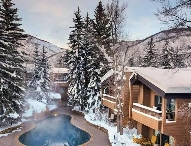 Luxury 1 Bedroom Downtown Aspen Vacation Rental With Access to a Heated Pool, Hot Tubs, Game Room and Spa hotel detail image 1