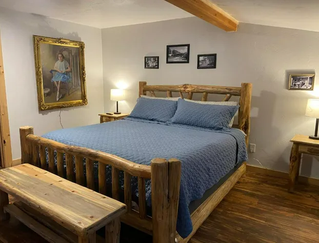 The Gold Mine Hotel hotel detail image 3