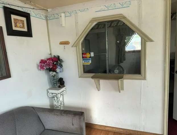 Super Inn hotel detail image 1