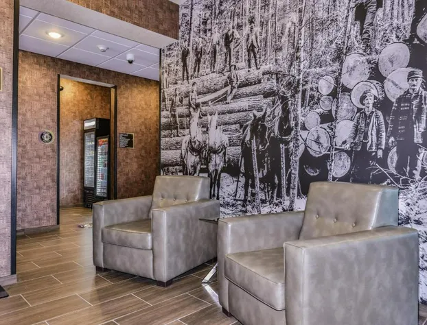 Cobblestone Hotel & Suites - Rhinelander hotel detail image 1