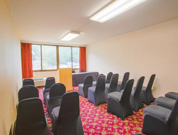 Americas Best Value Inn Winston-Salem, NC hotel detail image 3