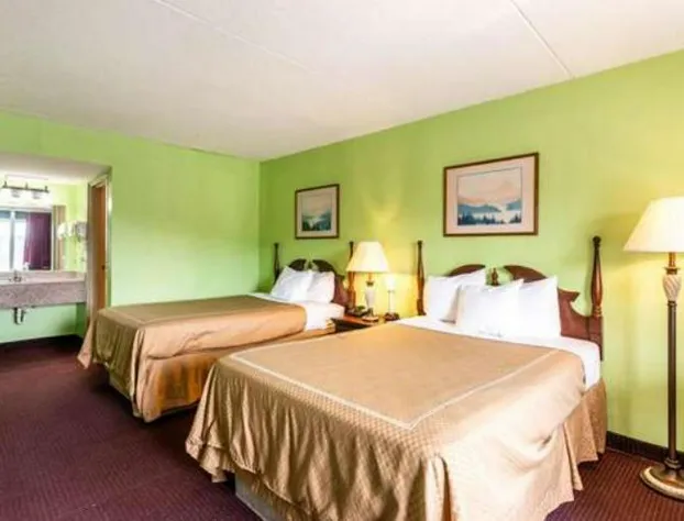 FairBridge Inn Express Renfro Valley hotel detail image 2