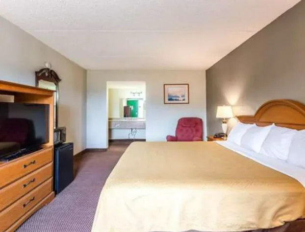 FairBridge Inn Express Renfro Valley hotel detail image 4