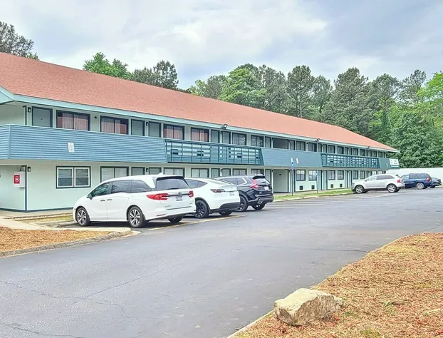 Hometowne Studios Greenville hotel detail image 1