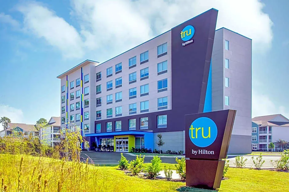 Tru By Hilton Panama City Beach hotel hero