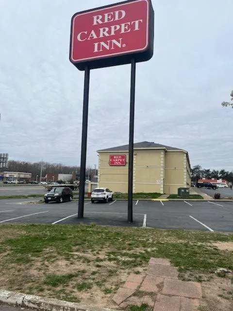 Red Carpet Inn hotel hero