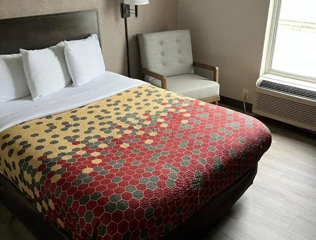 Red Carpet Inn hotel detail image 4