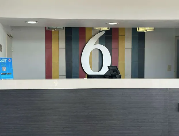 Studio 6 Lake Jackson, TX hotel detail image 4