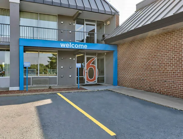 Studio 6 Mount Jackson, Va - Shenandoah hotel detail image 1