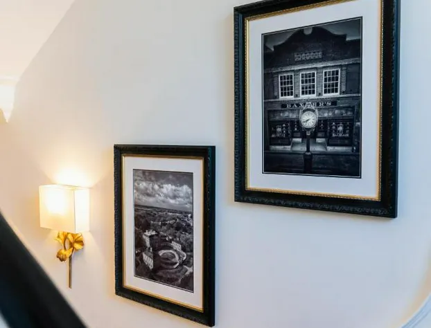 The Harvey hotel detail image 1