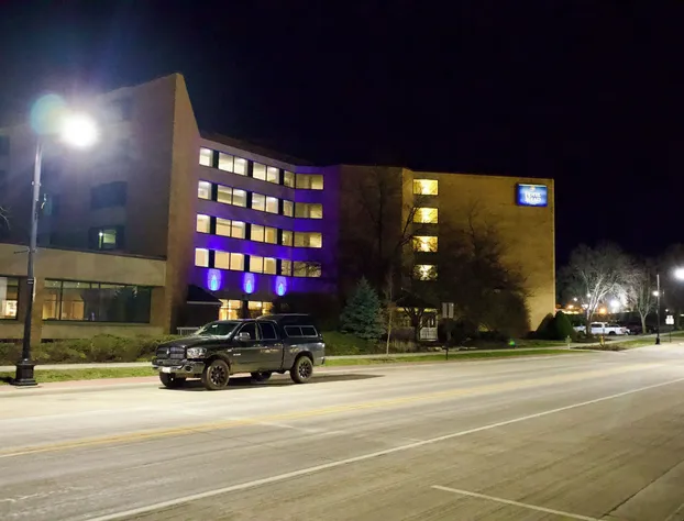 Hotel Mead Resorts & Conventions Center hotel detail image 2