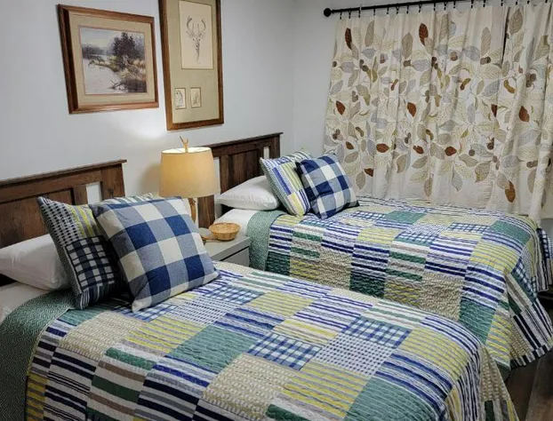 Carls Cabins hotel detail image 2