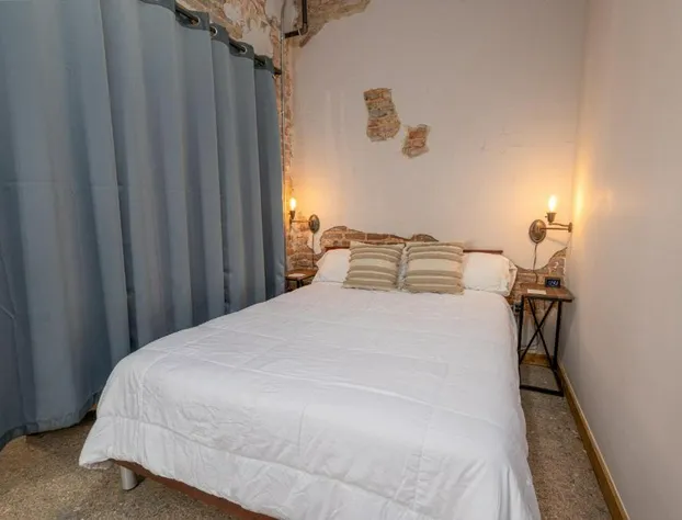 Hartwell Suites hotel detail image 4