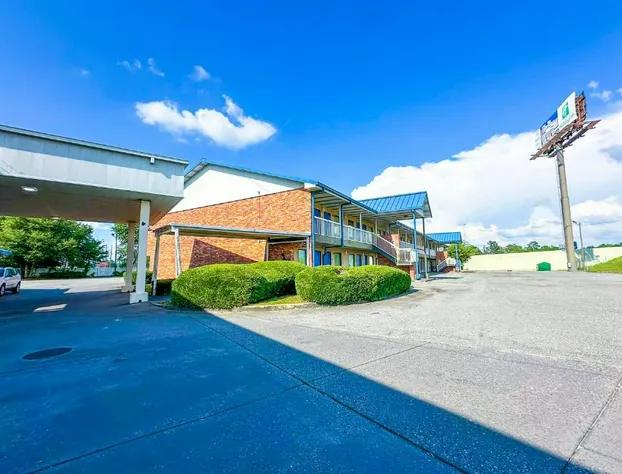 Hahira Inn By OYO near Valdosta hotel detail image 1