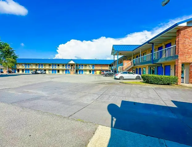 Hahira Inn By OYO near Valdosta hotel detail image 2