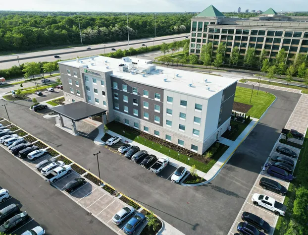 Holiday Inn Express & Suites Chicago Schaumburg by IHG hotel detail image 3