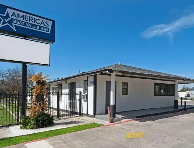 Americas Best Value Inn San Antonio Downtown Riverwalk hotel detail image 1