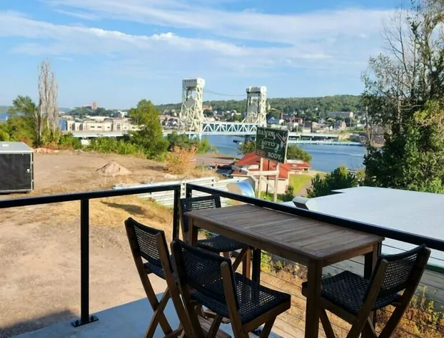 The Lodge Luxury Suites hotel detail image 3